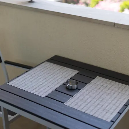 Апартаменты Cozy In The Heart Of Tourist Area With Pool *