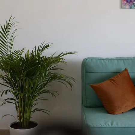 Cozy In The Heart Of Tourist Area With Pool * Paphos