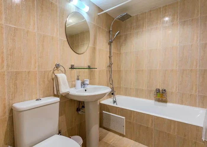 Cozy In The Heart Of Tourist Area With Pool Apartmán *