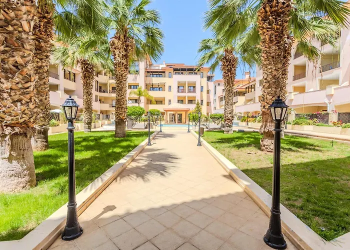 Apartmán Cozy In The Heart Of Tourist Area With Pool *