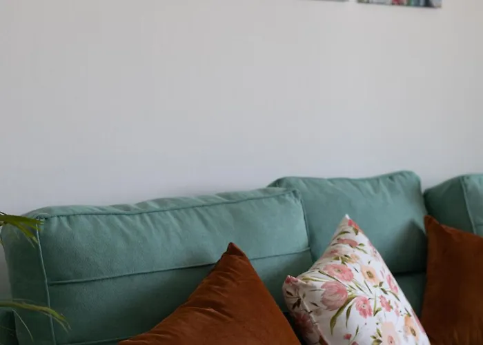 Cozy In The Heart Of Tourist Area With Pool Apartmán *