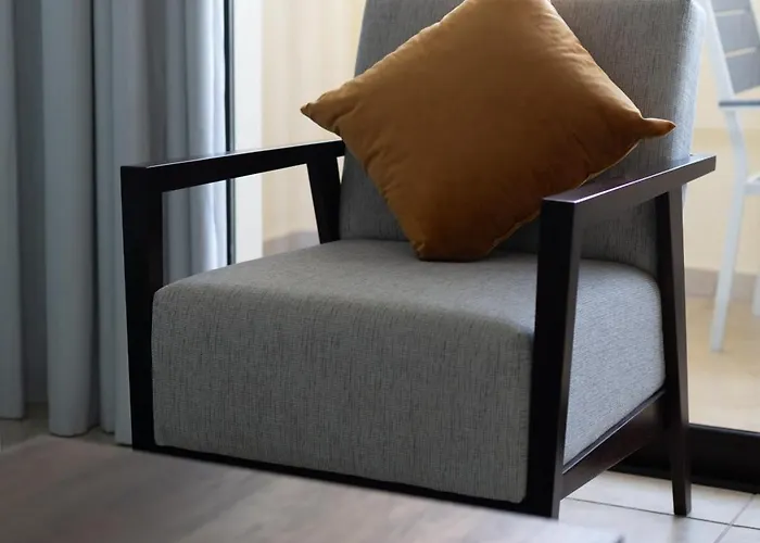 Apartmán Cozy In The Heart Of Tourist Area With Pool Paphos