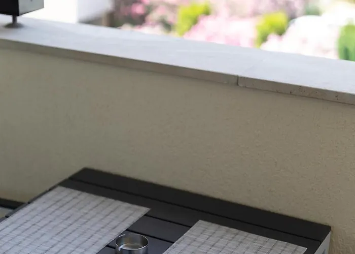 Cozy In The Heart Of Tourist Area With Pool アパート パ フォス