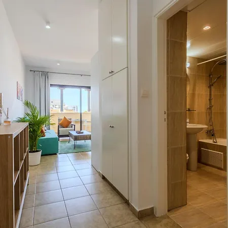 Cozy In The Heart Of Tourist Area With Pool *